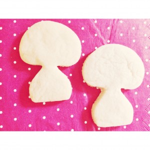 Sugar cookies in the shape of mushrooms, party favours